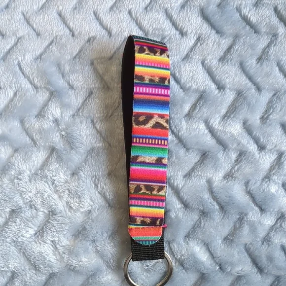 Colorful Patterned Keychain Set - Picture 4 of 6
